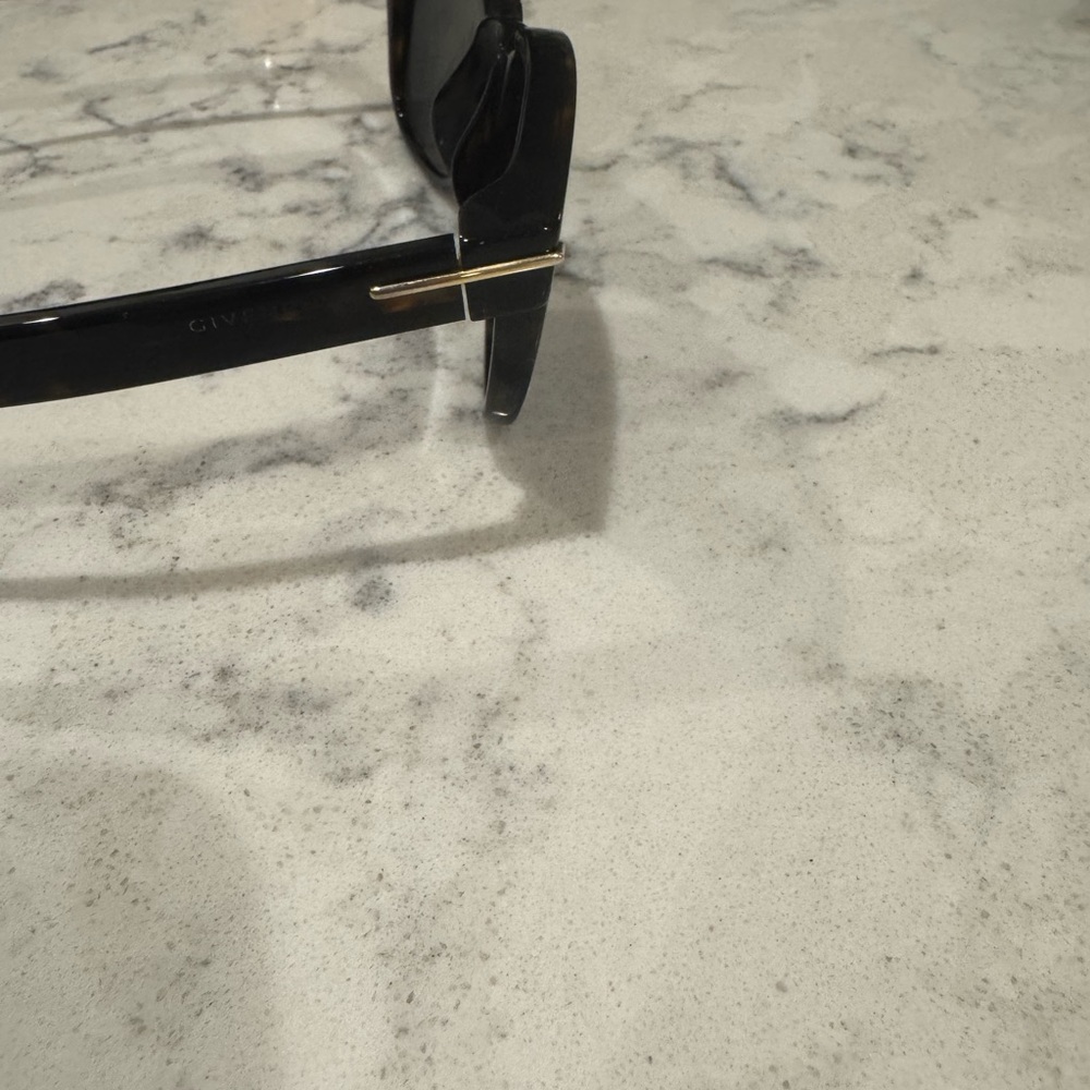 Givenchy Black Sunglasses Elegant Accessories - image 2